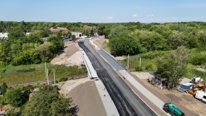 Wiadukt na ul. Golęcińskiej - widok z drona w kierunku zachodnim