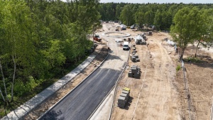 Powstający układ drogowy widziany od strony ul. Fieldorfa w kierunku ul. Koszalińskiej
