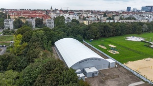 Hala sportowa Wilda widziana z perspektywy lotu ptaka