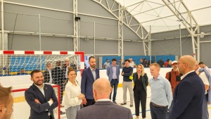 Hala Sportowa Wilda - wizytacja ministra Rutnickiego