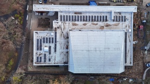 Pływalnia widziana z drona