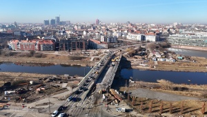 Plac budowy widziany z perspektywy lotu ptaka - widok w kierunku centrum