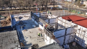 Plac budowy widziany z perspektywy drona