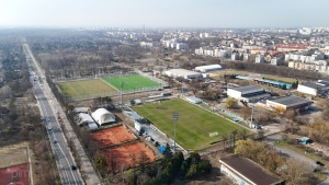 Kompleks sportowy przy ul. Droga Dębińska widziany z lotu ptaka