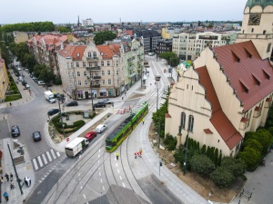 tramwaj podczas testów w rejonie rynku Wildeckiego