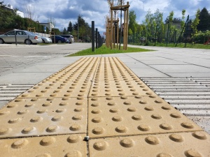 Oznaczenia fakturowe na ul. Architektów