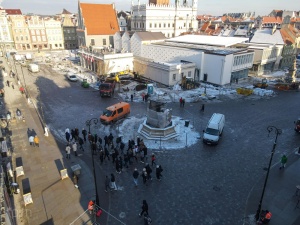 Południowa i zachodnia część płyty udostępnione pieszym