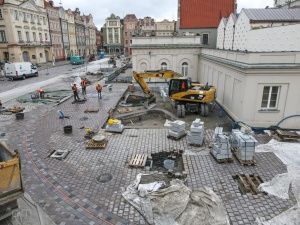 Rewaloryzacja przestrzeni płyty Starego Rynku,