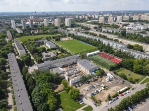 Budowa hali sportowej przy XX LO widziana z perspektywy lotu ptaka 