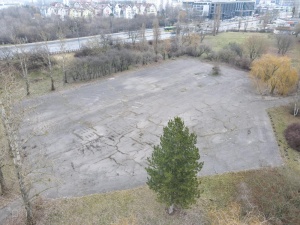 Skwer na os. Piastowskim przed zagospodarowaniem terenu