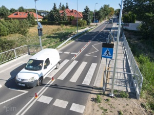 Przejście dla pieszych na wyremontowanej ul. Morasko