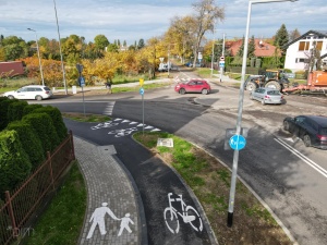 Plac budowy po zakończeniu zasadniczych prac budowlanych
